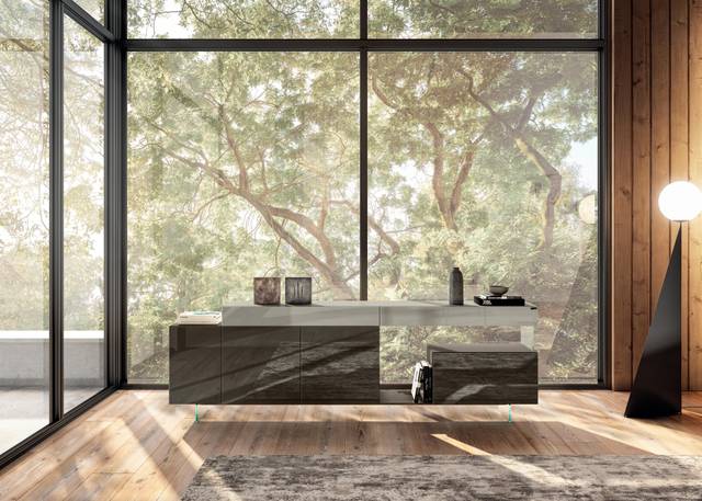 36e8 Sideboard