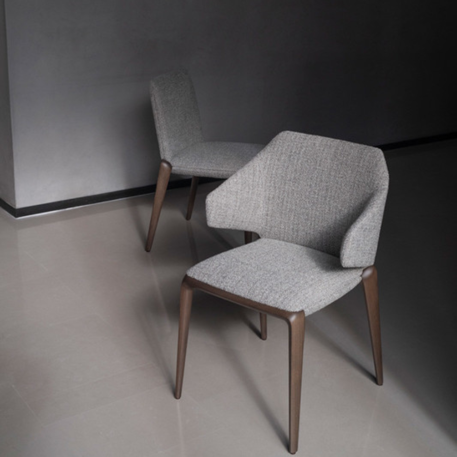 Hiru Armchair