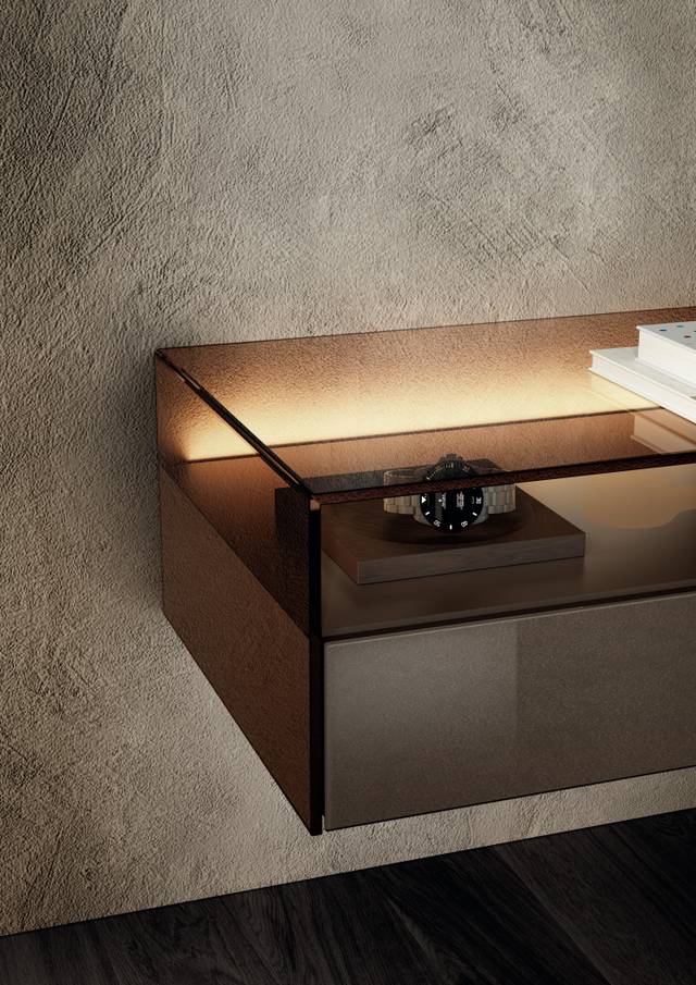 Hom Bedside Tables