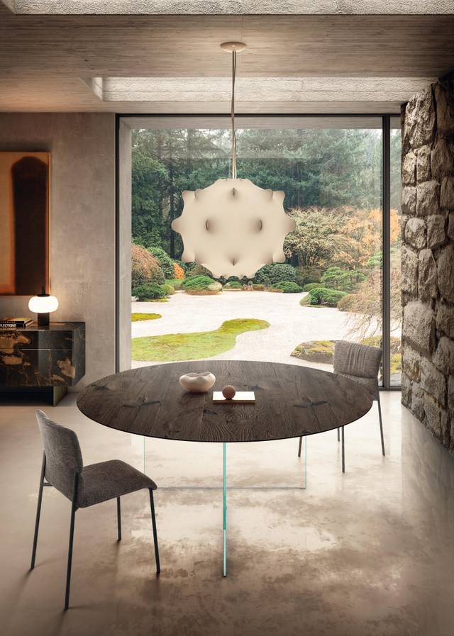 Air Slim Dining Table