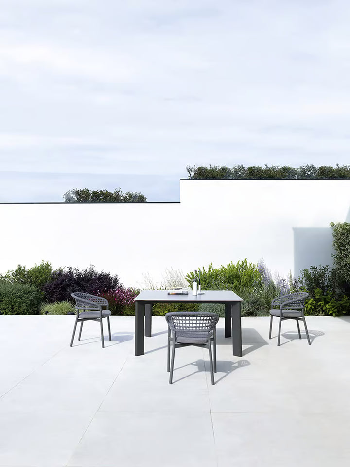 Plinto Dining Chairs