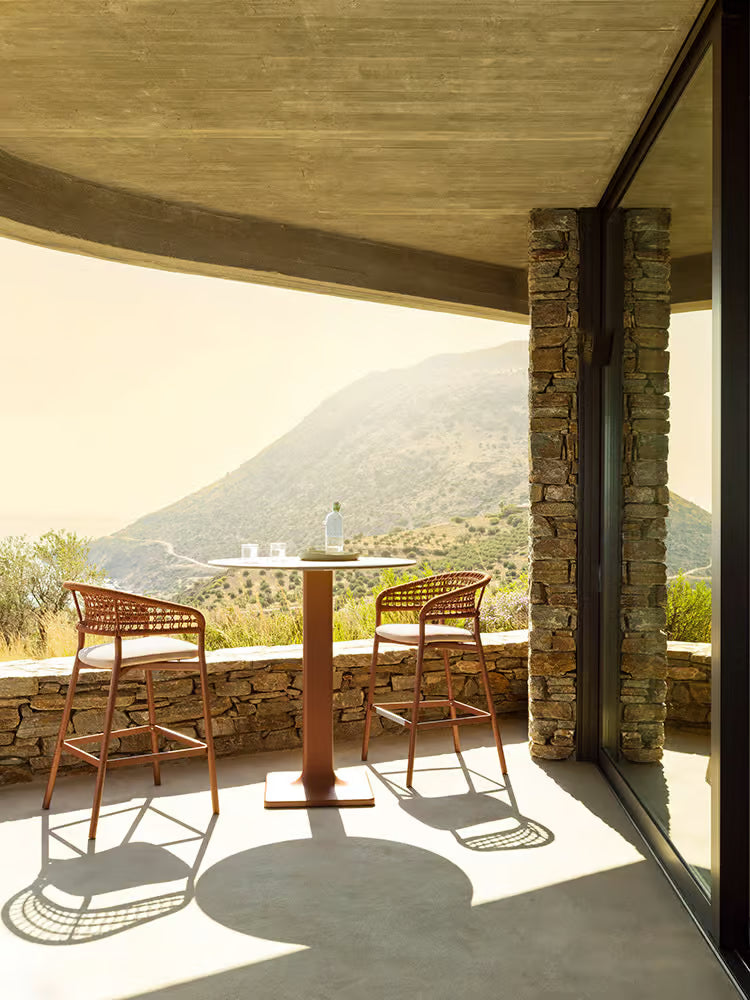 Plinto Stool