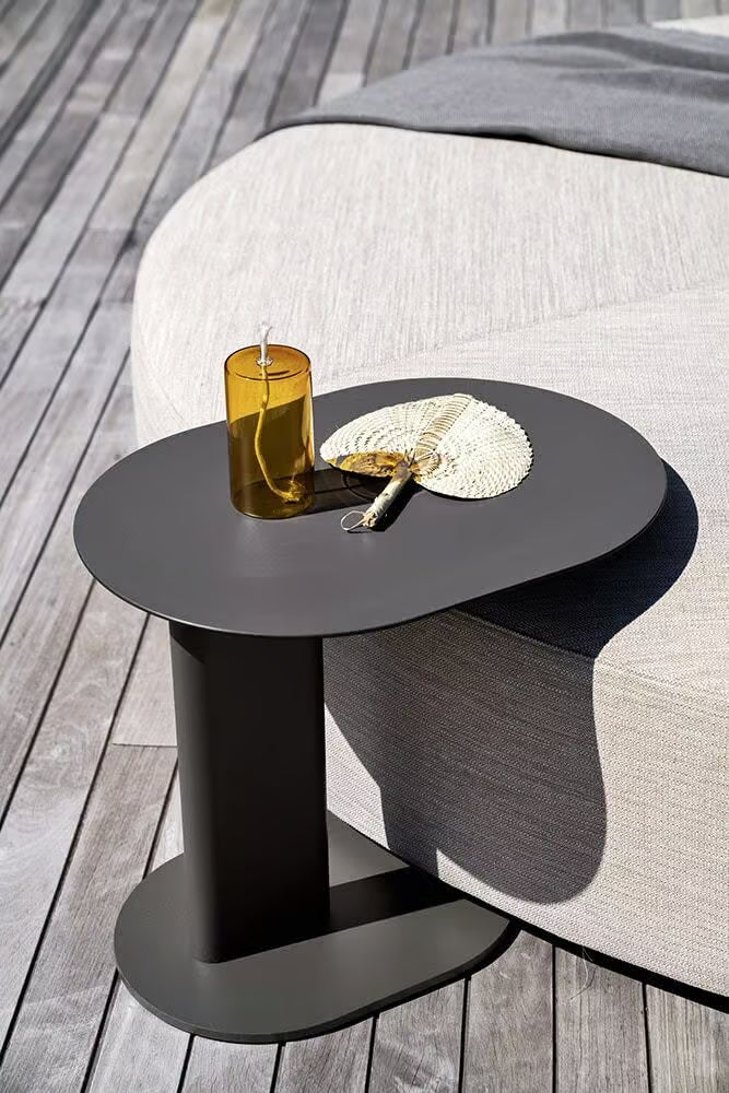 Plinto C & T Table